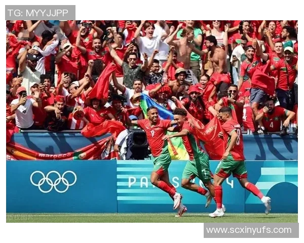 足球明星们如何通过精彩比赛和广告代言轻松赚取巨额财富的视频分享